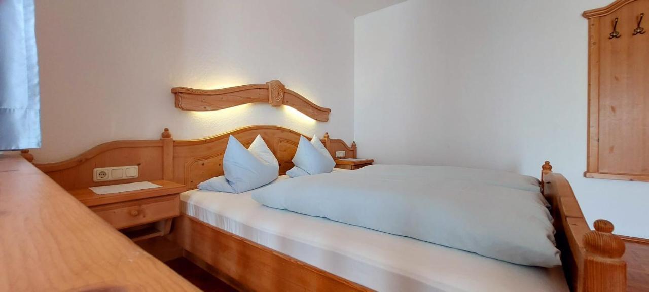 Hotel-Restaurant Kreuzhuber Neuburg am Inn Экстерьер фото